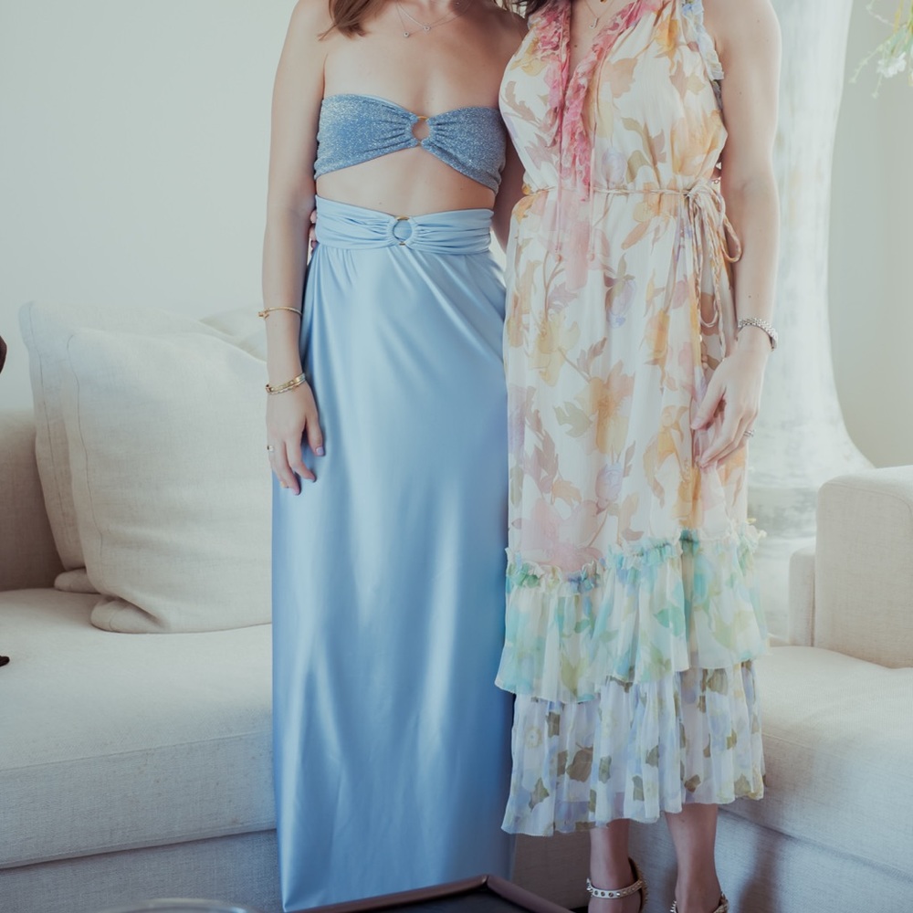 Isla Maxi Dress in Lagoon Multi Blue Size M - Picture 4 of 4